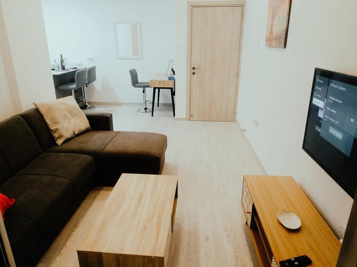 Charming Holiday Retreat Kato Paphos Apt 400M To The Beach Ngoại thất bức ảnh