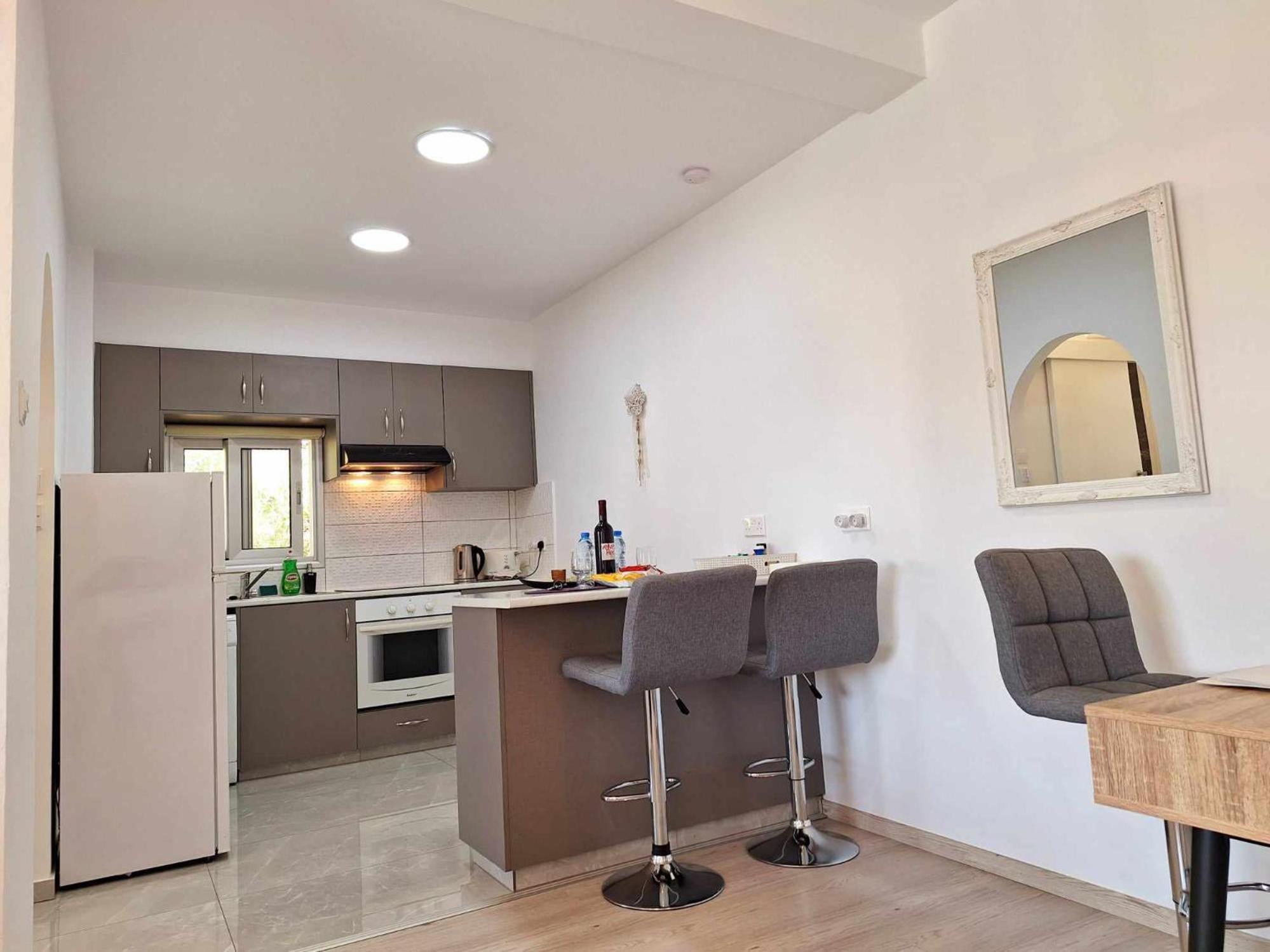Charming Holiday Retreat Kato Paphos Apt 400M To The Beach Ngoại thất bức ảnh