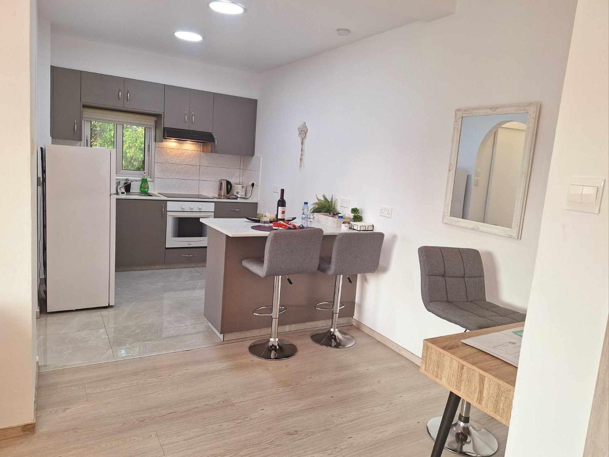 Charming Holiday Retreat Kato Paphos Apt 400M To The Beach Ngoại thất bức ảnh