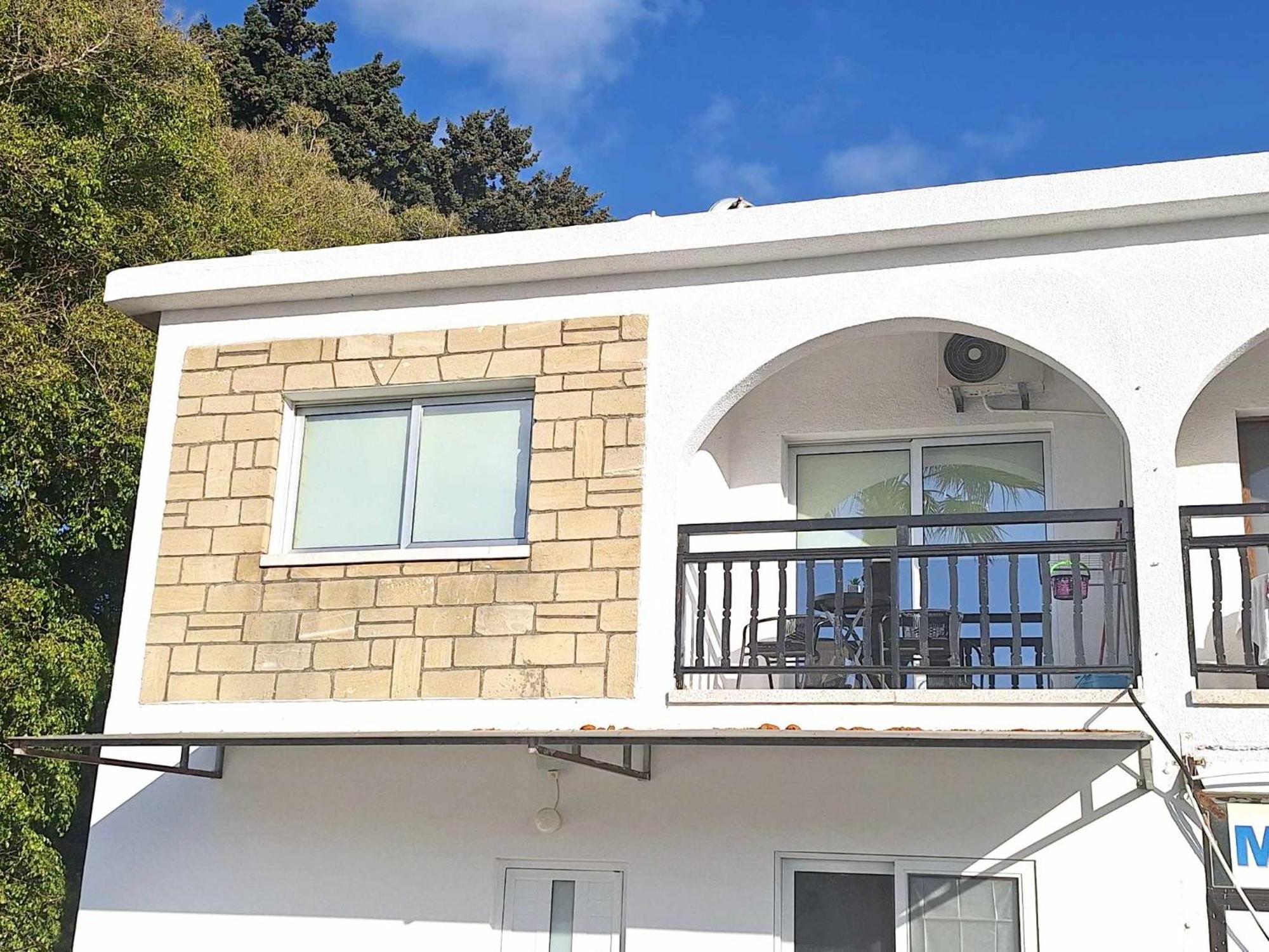 Charming Holiday Retreat Kato Paphos Apt 400M To The Beach Ngoại thất bức ảnh