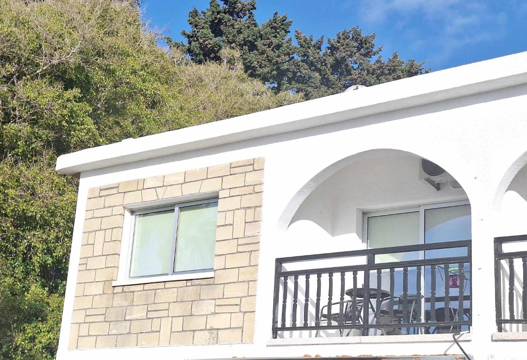 Charming Holiday Retreat Kato Paphos Apt 400M To The Beach Ngoại thất bức ảnh
