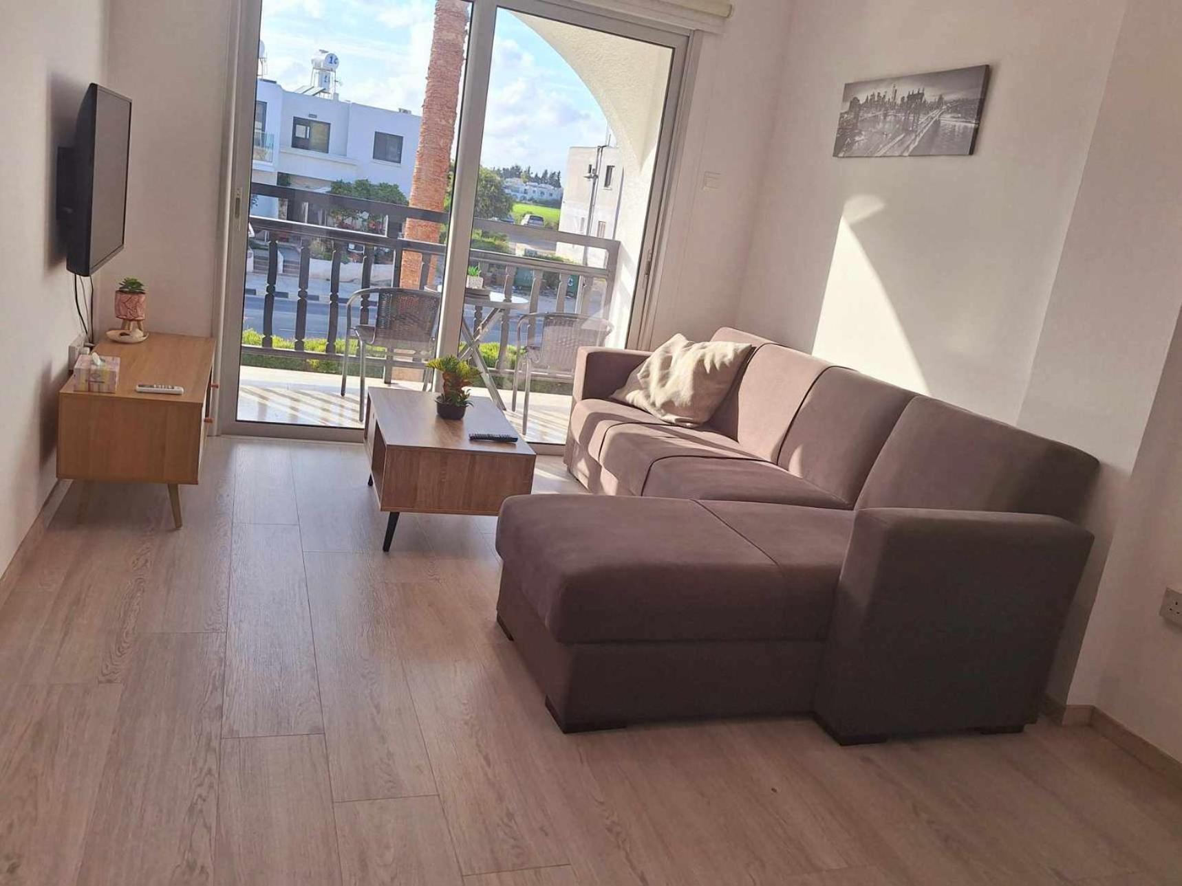 Charming Holiday Retreat Kato Paphos Apt 400M To The Beach Ngoại thất bức ảnh